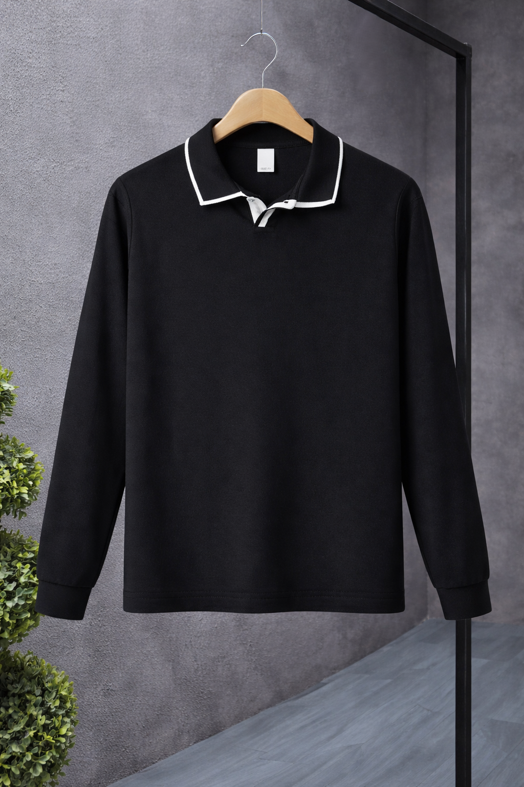 Men’s Black Polo Collar Knit T-shirt with White Trim