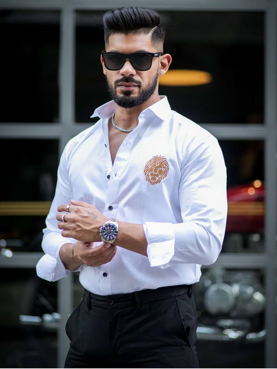 Men’s White Slim Fit Lion Embroidery Shirt