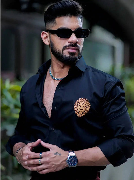 Men’s Black Slim Fit Lion Embroidery Shirt
