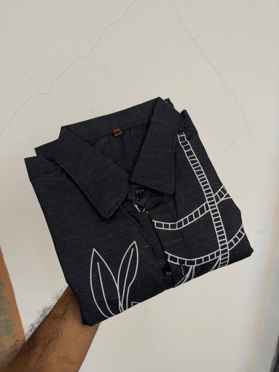 Urban Tiger Sketch Black Shirt